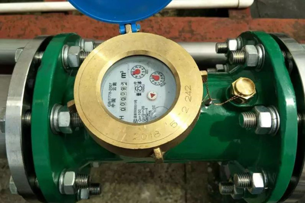 廠家推薦遠傳水表，足不出戶就能交水費！